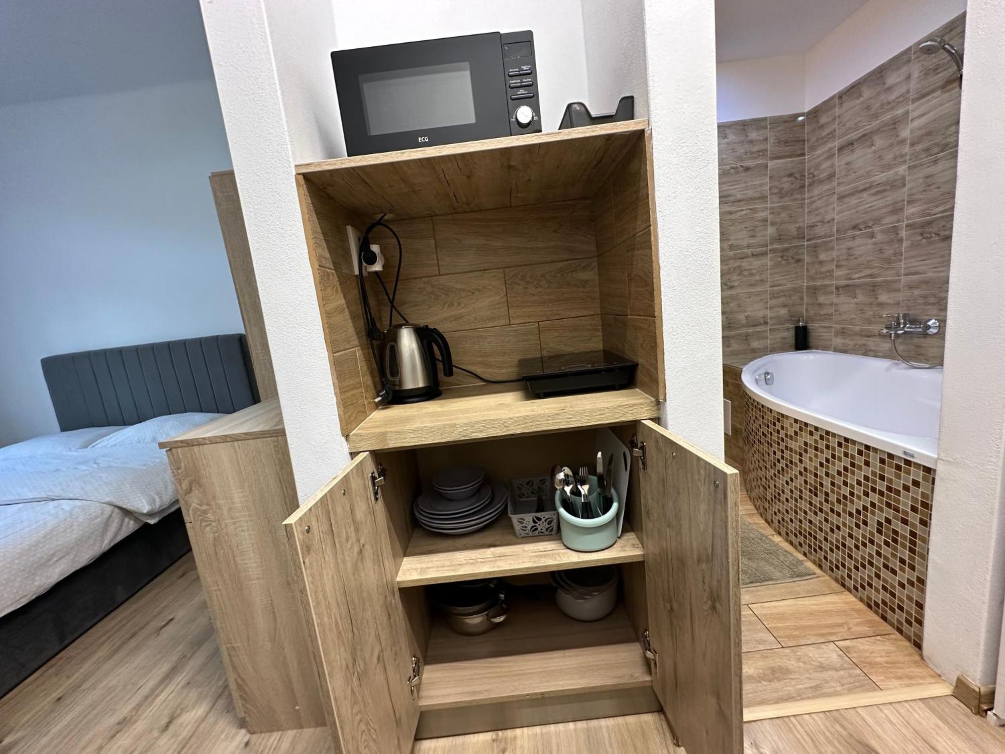 Apartman Bb-Centrum1 Banska Bystrica Ngoại thất bức ảnh